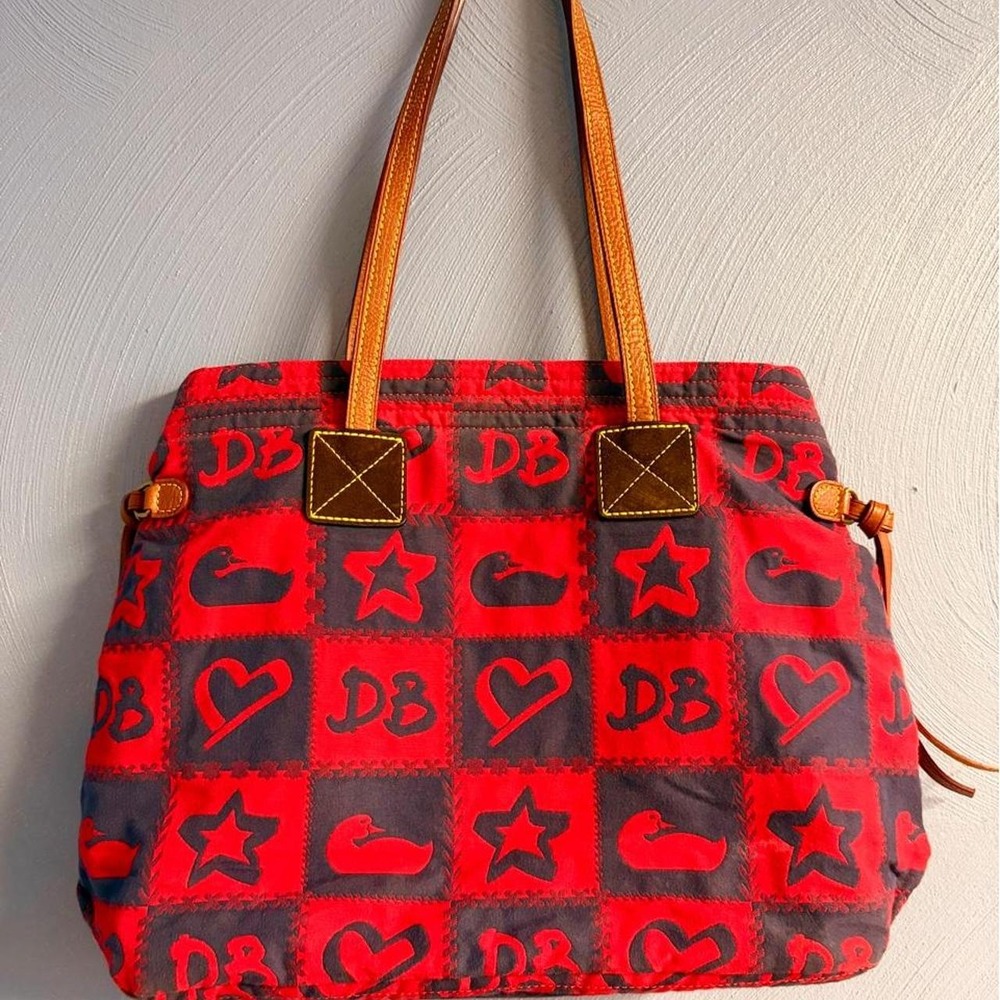 Dooney & Bourke Purse